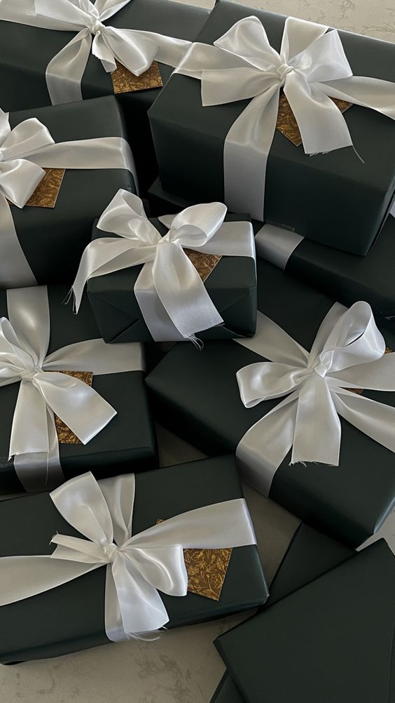 holiday gift guide Garnish Night Night Set